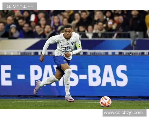 姆巴佩亲承：曾考虑离开球队